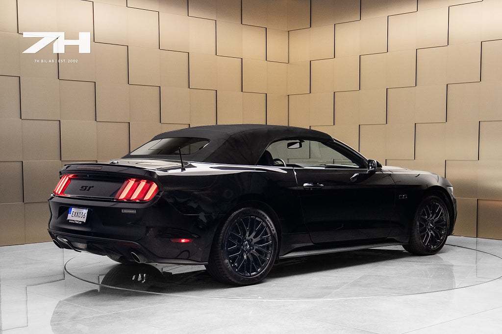 Ford Mustang GT Convertible SelectShift / Backkamera / Vent. Säten