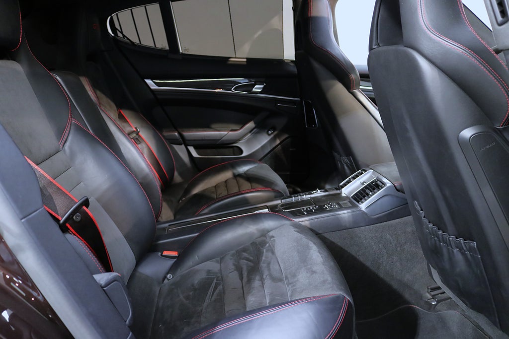 Porsche Panamera 2015 - miniatyr 19