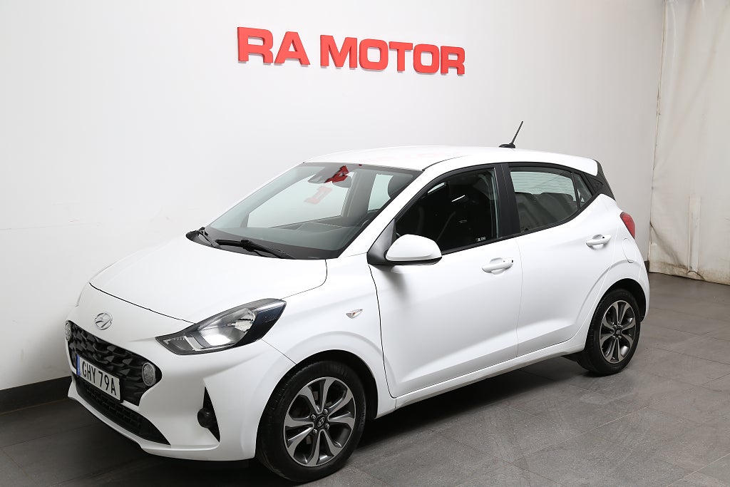 Hyundai i10 1,0 blue AMT Essential Aut CarPlay 2020