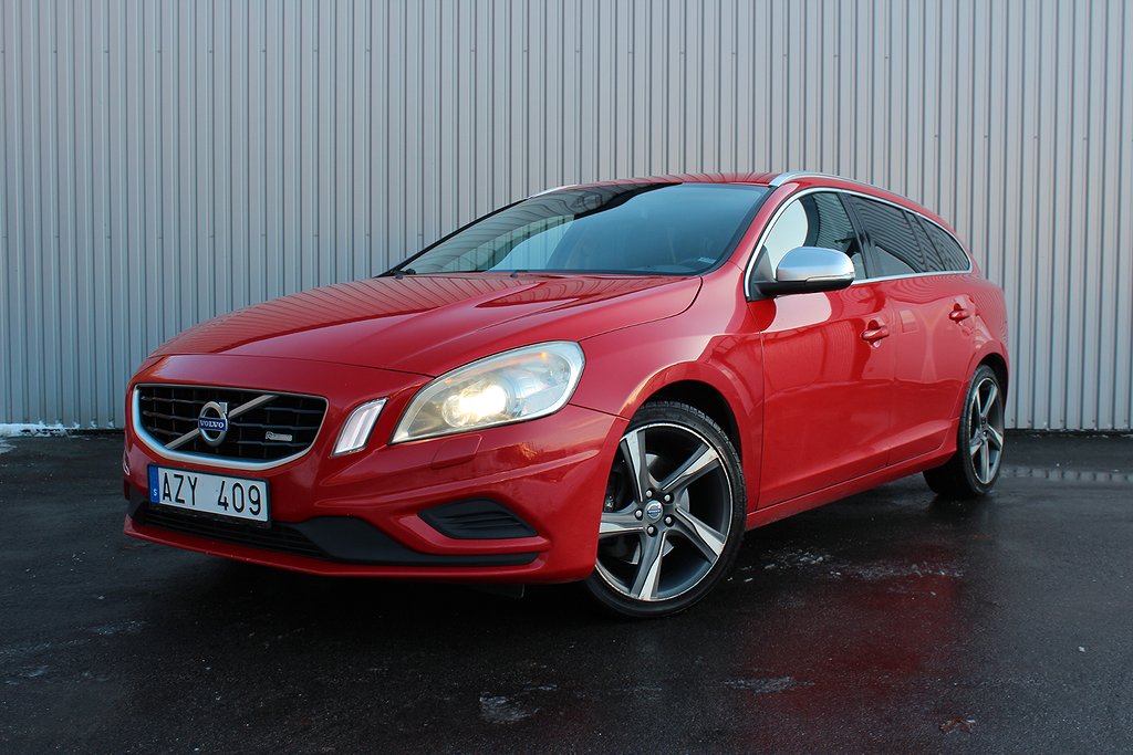 Volvo V60 D5 AWD 205HK Geartronic Momentum, R-Design /Drag/