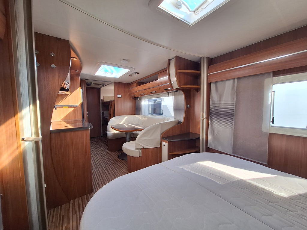 Adria Alpina 663 PT Barnkammare: 3 Bäddar
