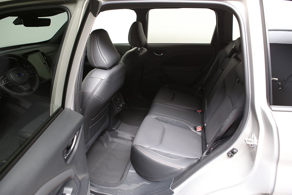 Subaru Forester 2.0 Limited vinterhjul & dragkrok!