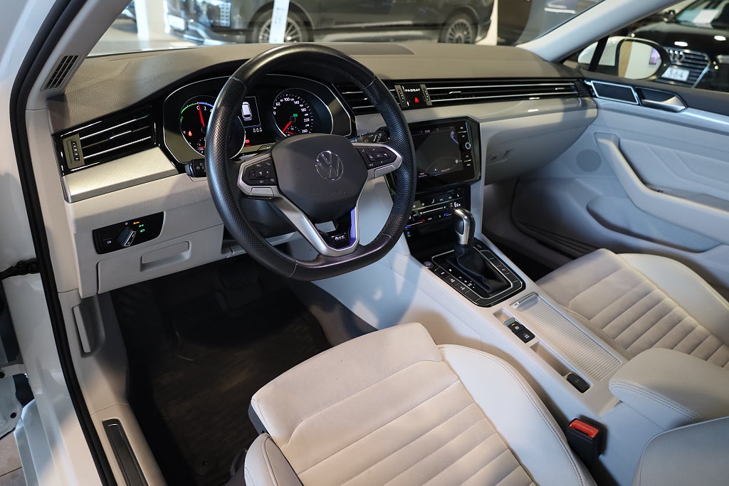 Volkswagen Passat GTE 1.4 TSI  GTE Drag Värmare Navi Kamera Leasbar 2021