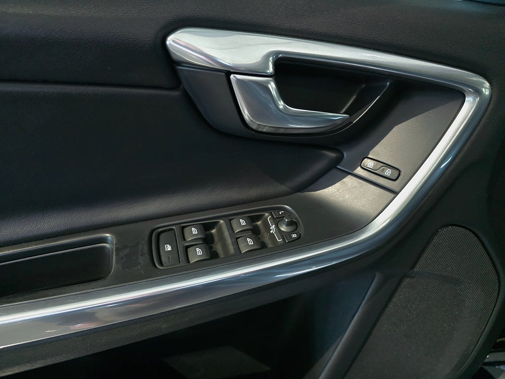 Volvo S60 T4 R-Design Euro 5 - bild 12