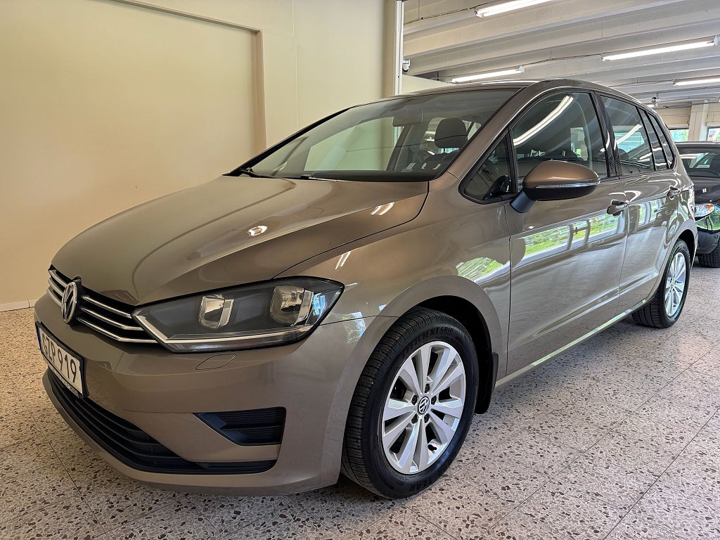 Volkswagen Golf Sportsvan 1.6 TDI 110hk / Värmare / Drag