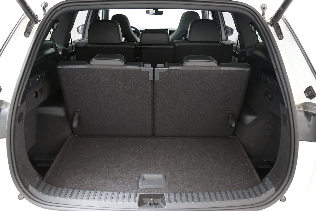 Volkswagen Tayron 2,0 TDI 193hk R-Line 4Motion 7-Sits Värme Drag Leasbar 2025