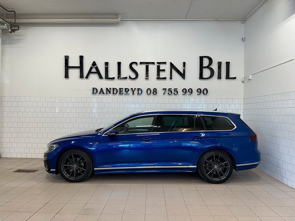 Volkswagen Passat 2.0 TDI 4M R-Line Executive Drag Värmare Svensksåld