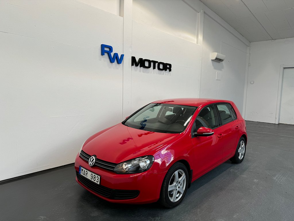 Volkswagen Golf 1.6 TDI DSG 105hk Farthållare / Kamrem Bytt