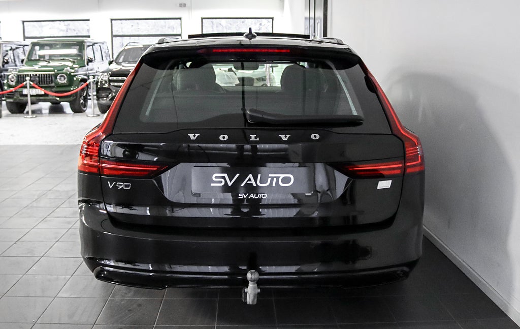 Volvo V90 Recharge T6 II AWD Ultimate Dark R-Design Pano H/K 360°