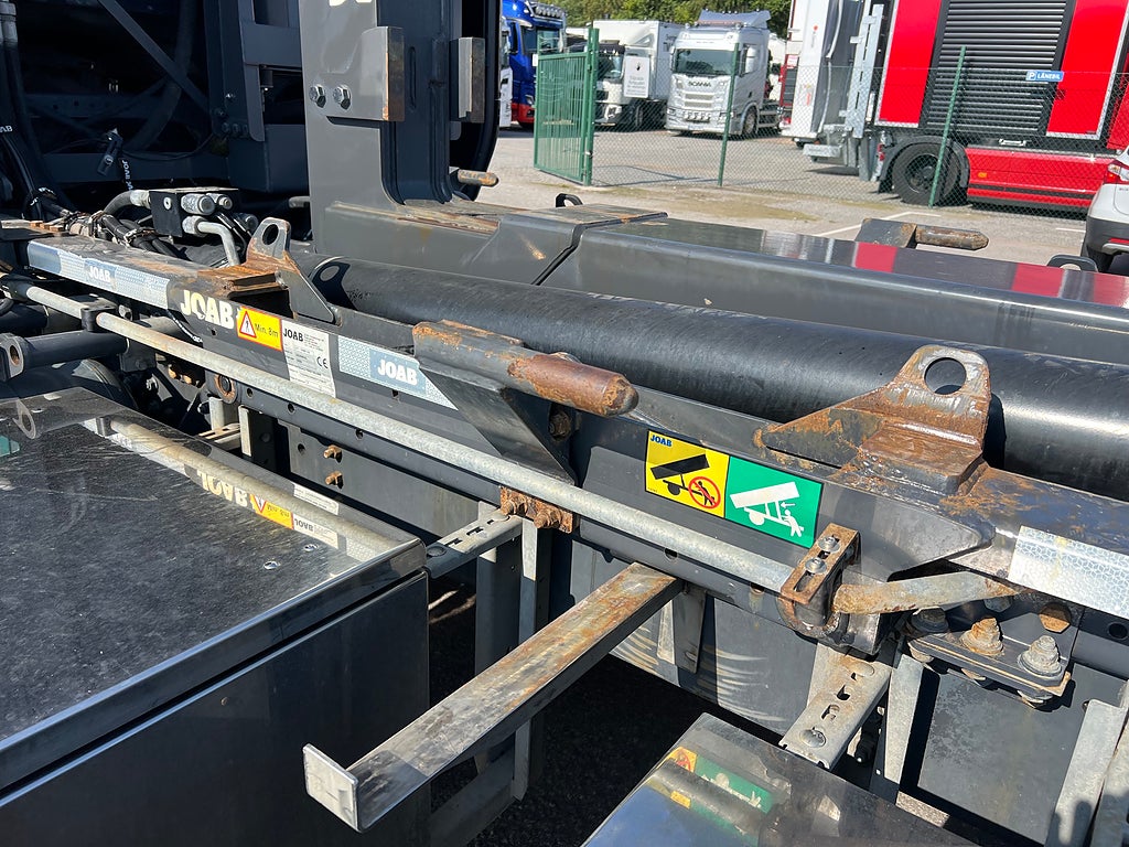 Scania R650 V8 6x4 Tandem Lastväxlare, Kranflak & Liftdumper, Euro 6