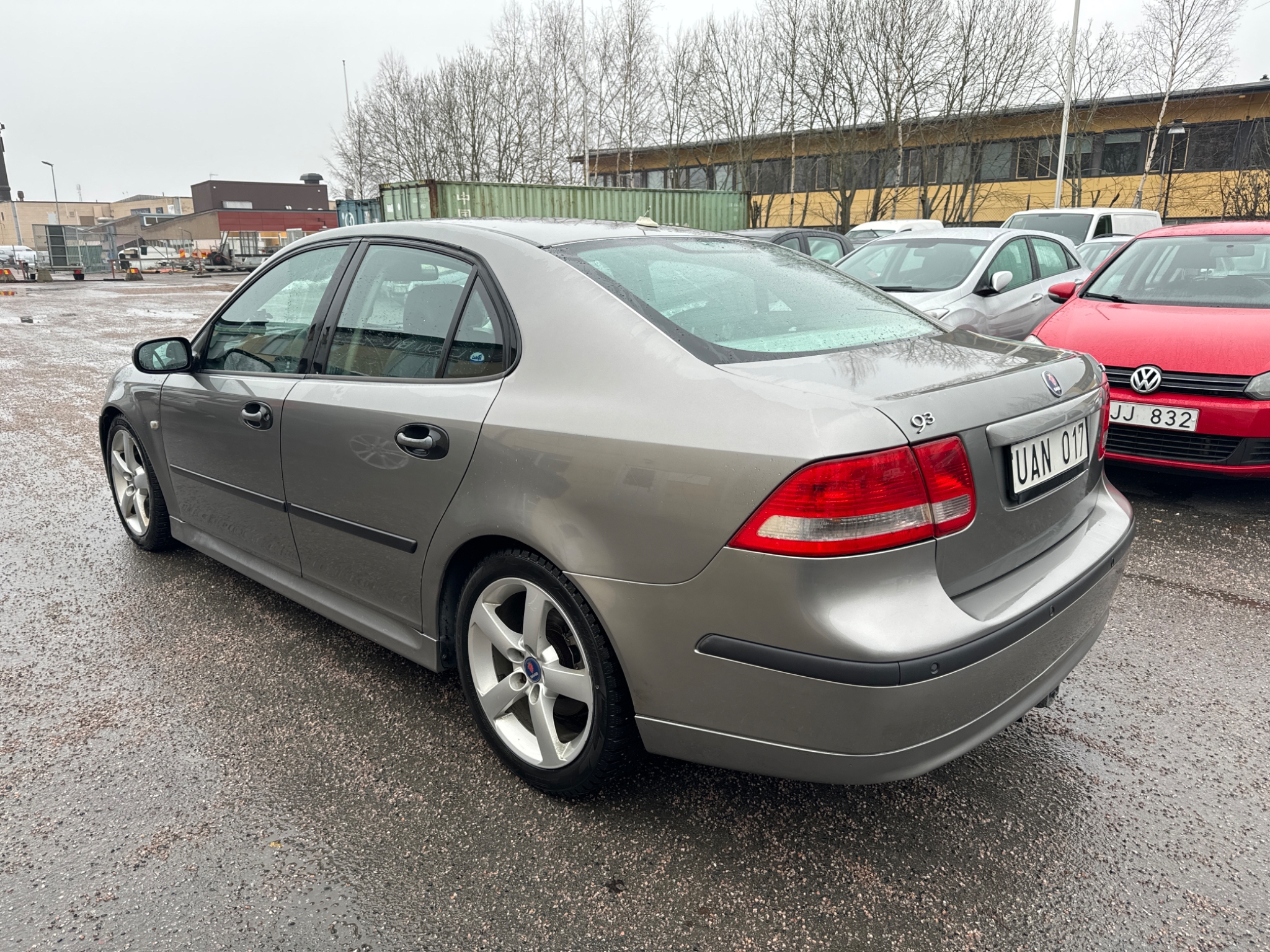 Saab 9-3 SportSedan 2.0 T Vector Automat 2003, bild 4/43