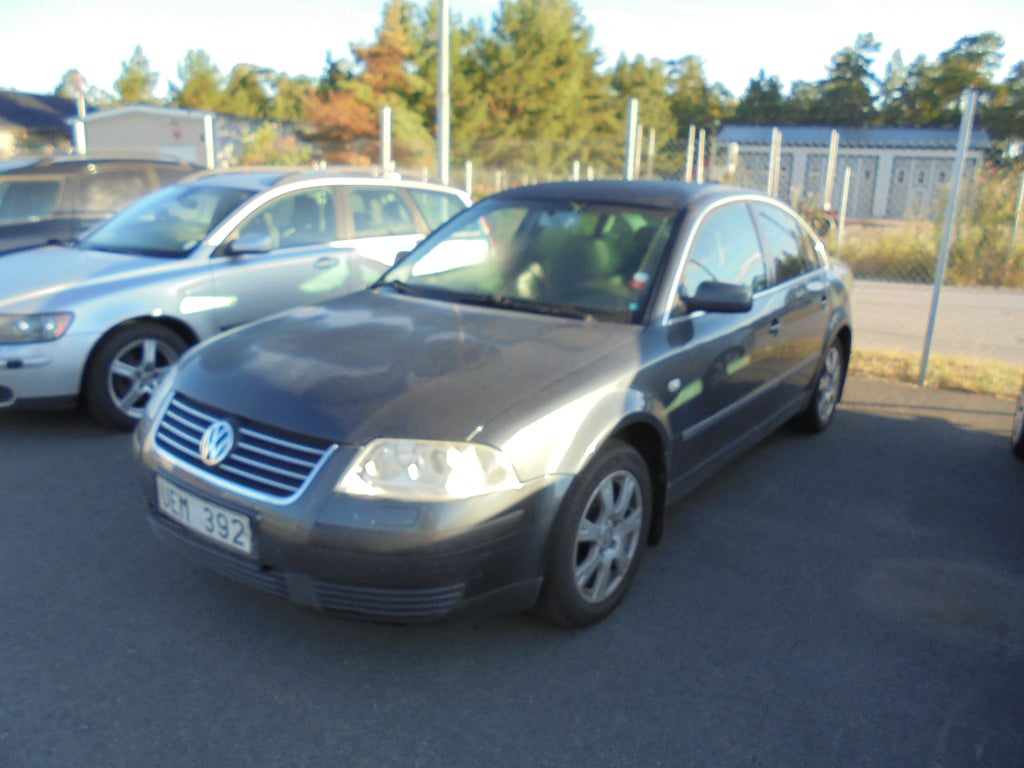 Volkswagen Passat 1.8 T Trendline Euro 4