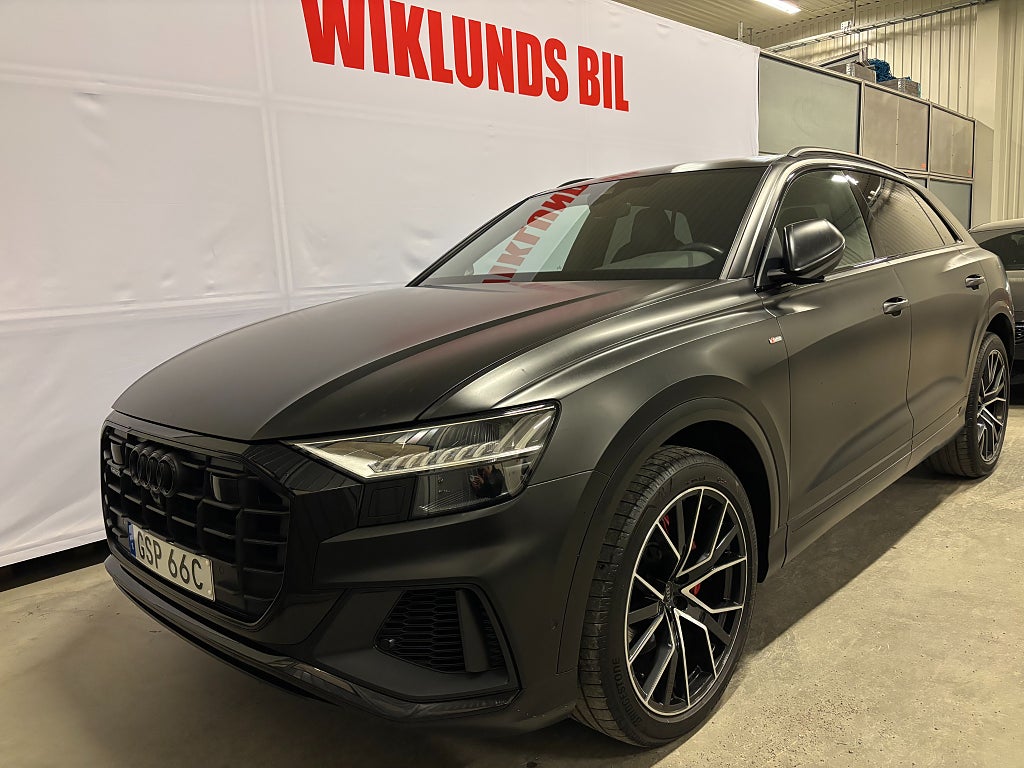 Audi Q8 50 TDI quattro TipTronic S Line Helskinn SE UTRUSTNING