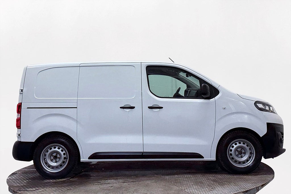 Opel Vivaro 50 kWh L1 Business CCS Drag 3-sits Delläder Nav CarPlay