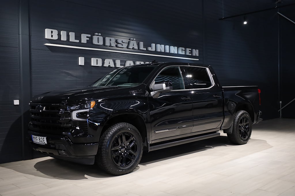 Chevrolet Silverado 1500 1500 High Country Midnight Duramax 3.0