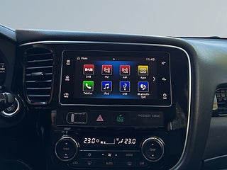 Mitsubishi Outlander PHEV CVT SoV-Däck/Rattvärm/Psens/Drag/Kamera/MoK – bild 15