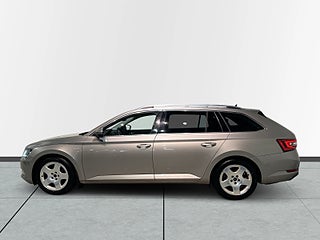 Skoda Superb Kombi 2.0 TDI 4x4 Business Edition L&K Drag Dvärm GPS Kamera SoV