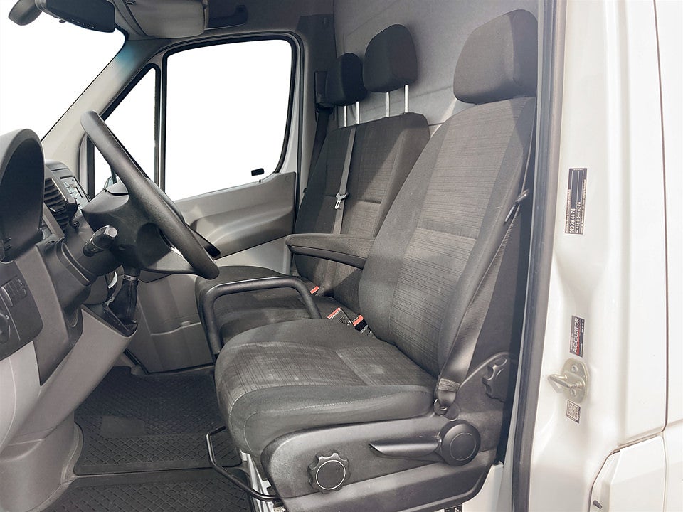 Bild på Mercedes-Benz Sprinter 211 Tempmatic CDI 114hk Aut L3H2 DRAG