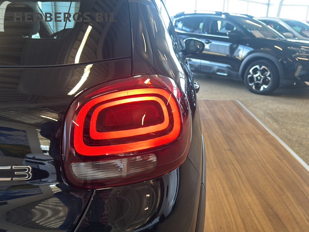 Citroën C3 Shine 1.2 PureTech 110HK AUT thumbnail