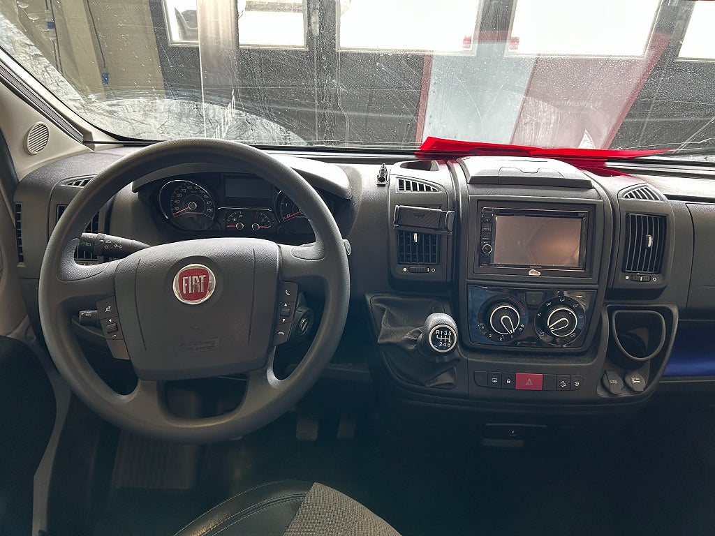 Adria Matrix Nordkapp 670 SL / Alde / Taksäng / Litium / B-kort / Solc - Adria