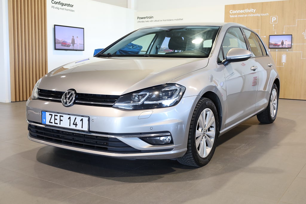Volkswagen Golf 5-dörrar 1.0 TSI AUT CarPlay PDC Pluspaket 2018