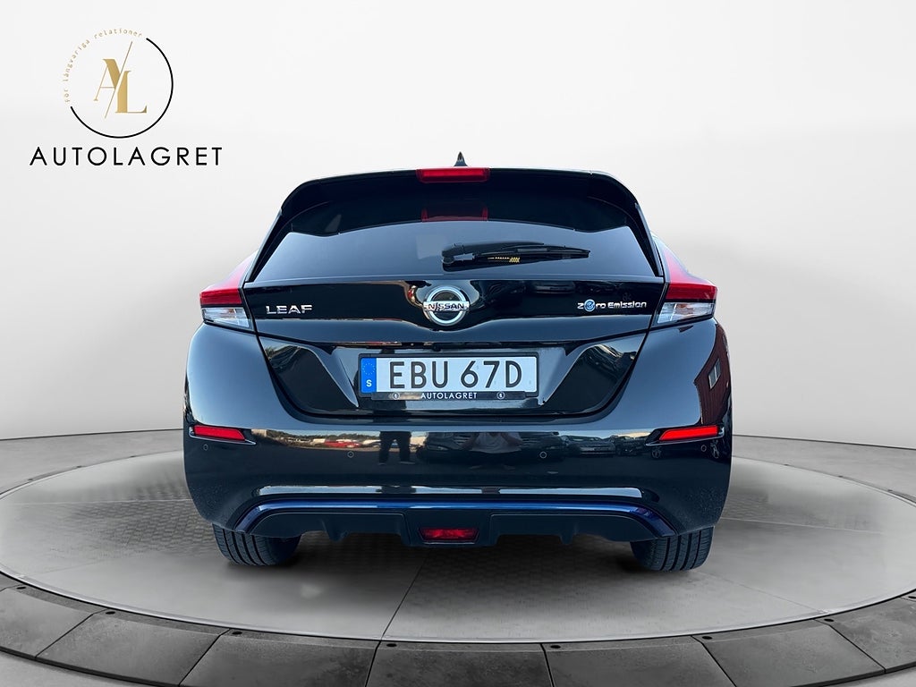 Nissan Leaf 2022 - miniatyr 5