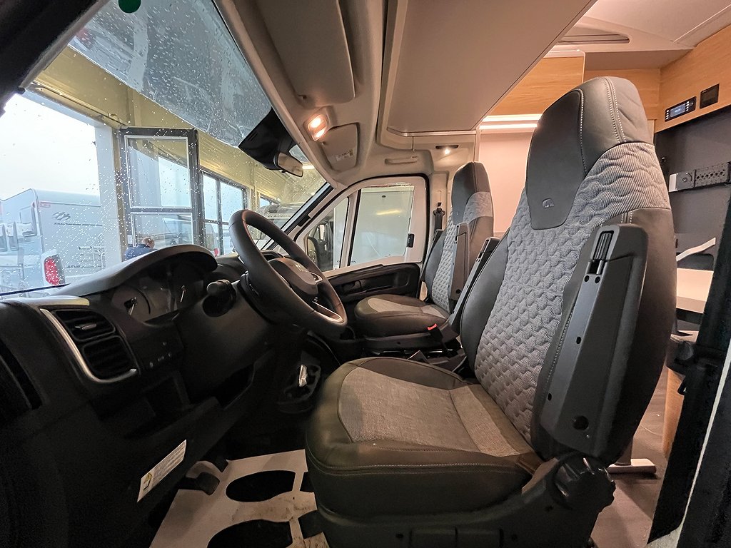 Adria CORAL XL 660 SL / Automat / Safety pack / Markis / - Adria