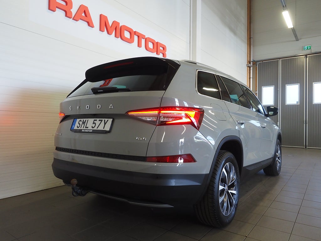 Skoda Kodiaq 2.0 TSI 190hk 4x4 Style |Skinn|Drag|Värmare|Cockpit| 2022