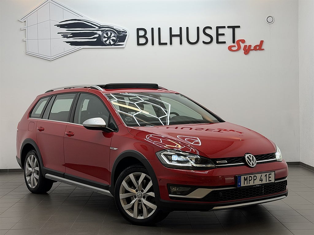 Volkswagen Golf I Alltrack 2.0 TDI 184hk 4M Pano/Värmare/Bkamera/Krok/Carplay