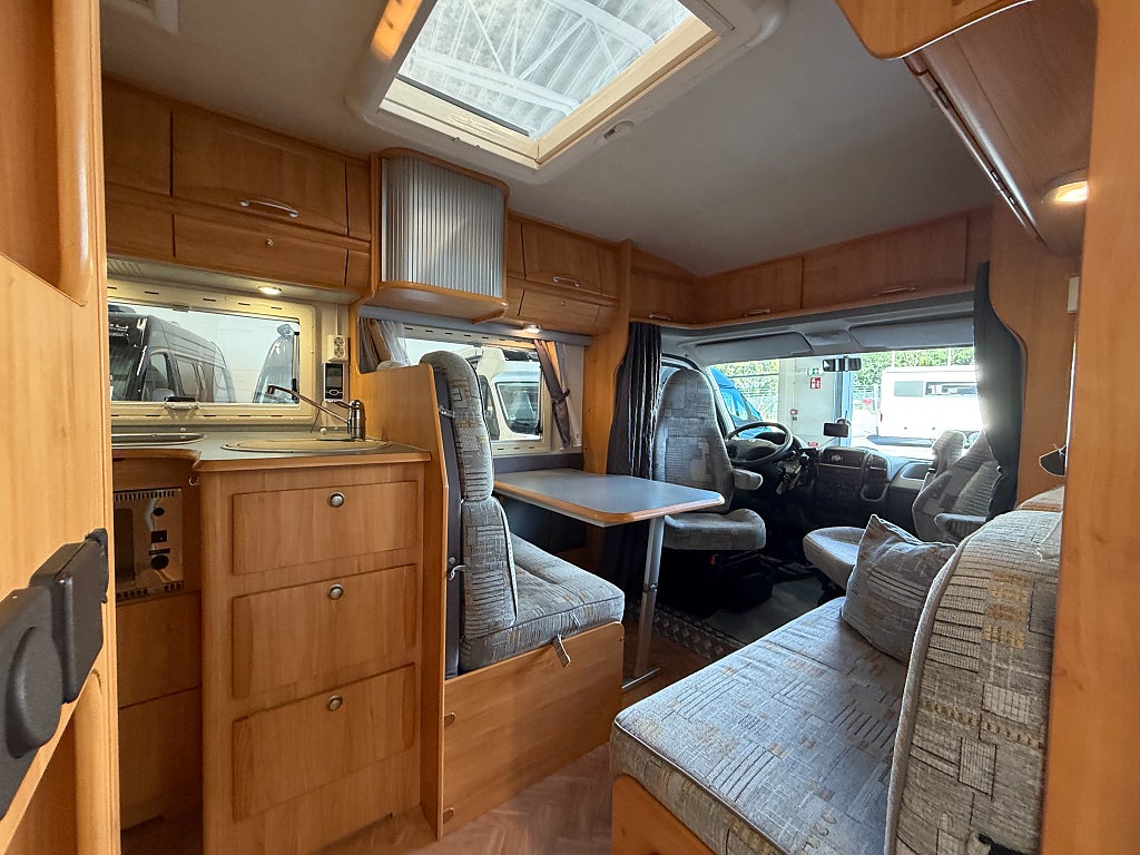 Adria TIK S 650 SP *Solcell*