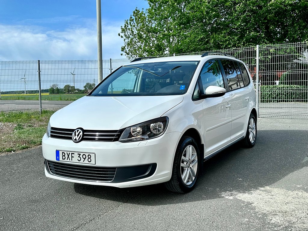 Volkswagen Touran 1.4 TSI EcoFuel DSG 150hk, D-krok, B-Kamera