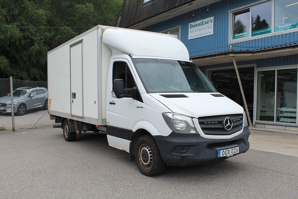 Mercedes-Benz Sprinter 316 CDI Volymskåp Bakgavellyft Automat Euro 6  