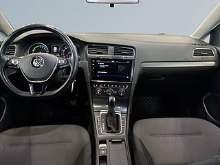 Volkswagen E-Golf  e-Golf S&V-Hjul/Mvärm/Psens/Adfarthållare/Carplay/Navi – bild 8