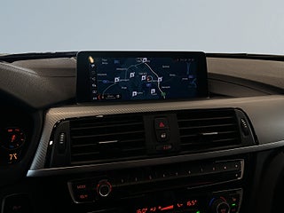 BMW 330i xDrive M Sport S&V-hjul/Hud/Pano/Skinn/H/K/A.d helljus