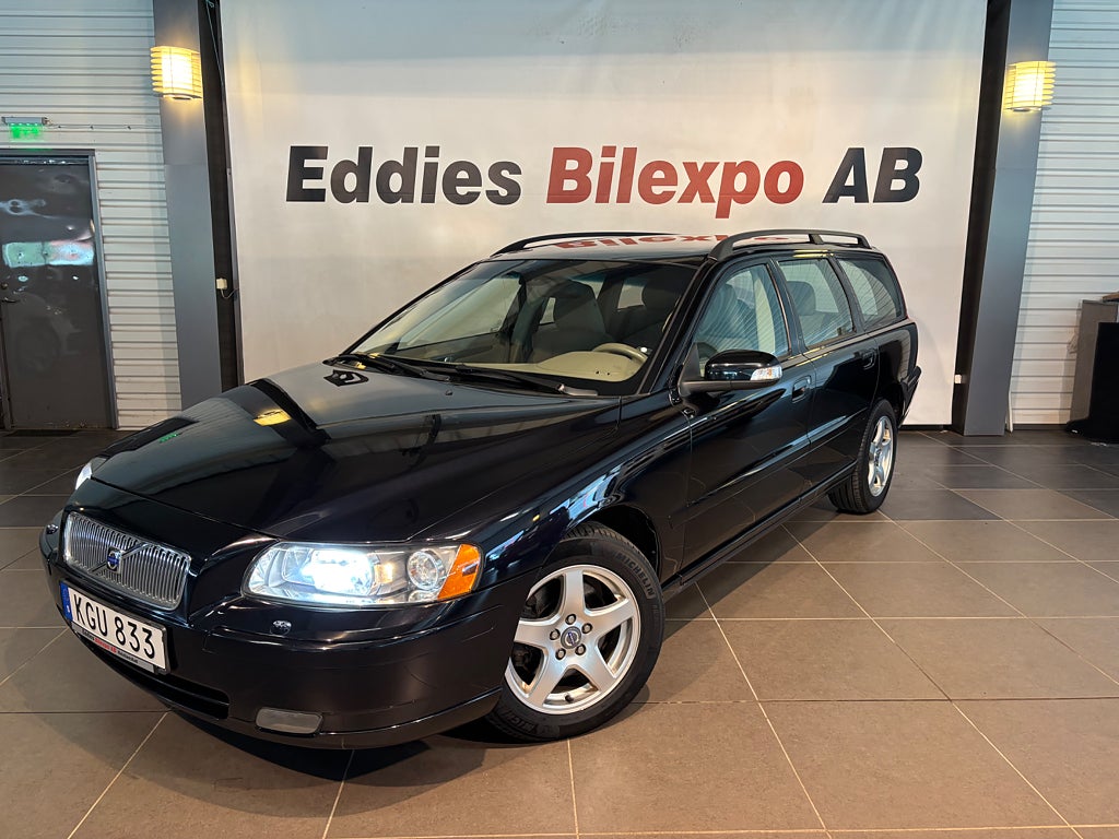 Volvo V70 D5 AWD Momentum 185HK