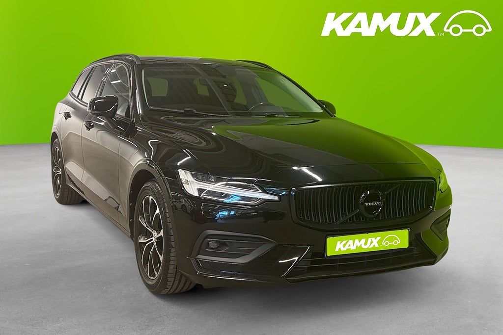 Volvo V60 D3 AWD Momentum 150hk Drag Värmare Navi Kamera CarPlay BLIS