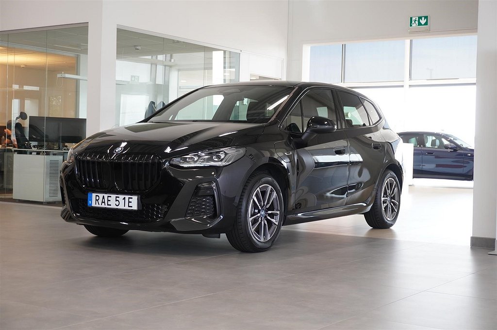 BMW 225 2-serie e xDrive Active Tourer M-Sport Premium Package