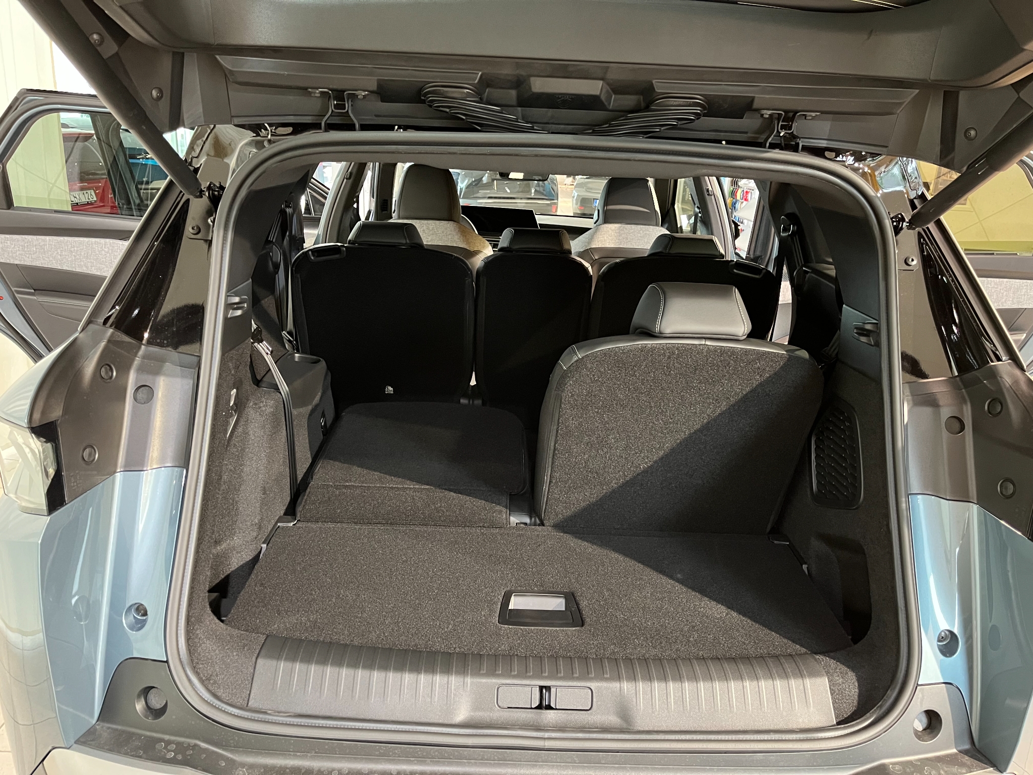 Peugeot 5008 HYBRID 136 ,GT , Aut 2025, bild 6/41