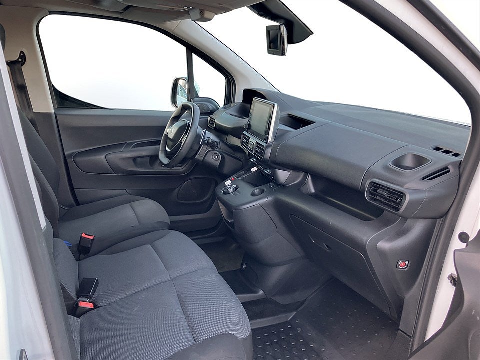Bild på Peugeot Partner PRO+ 1.5 BHDi 130hk Aut L1 - B-KAMERA, DRAG