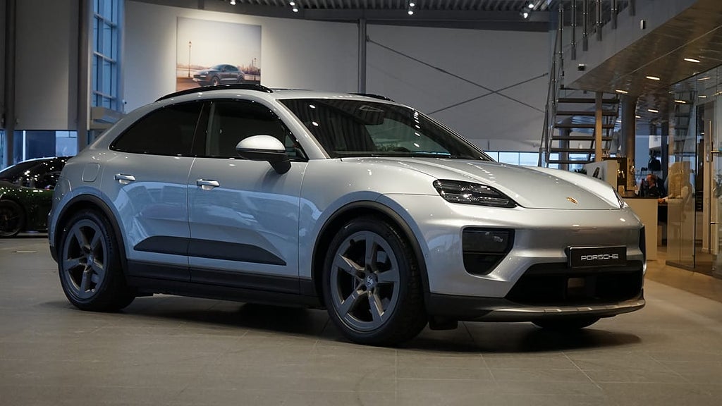 Porsche Macan 4 Electric