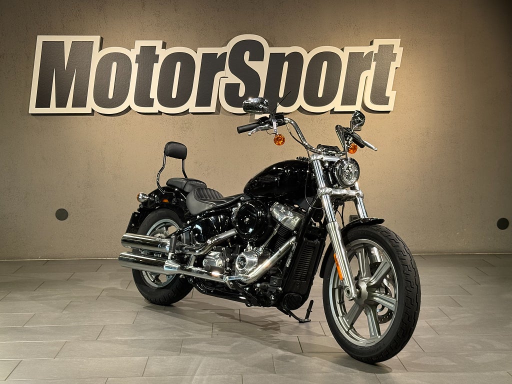 Harley-Davidson SOFTAIL STANDARD *LÅGA MIL*