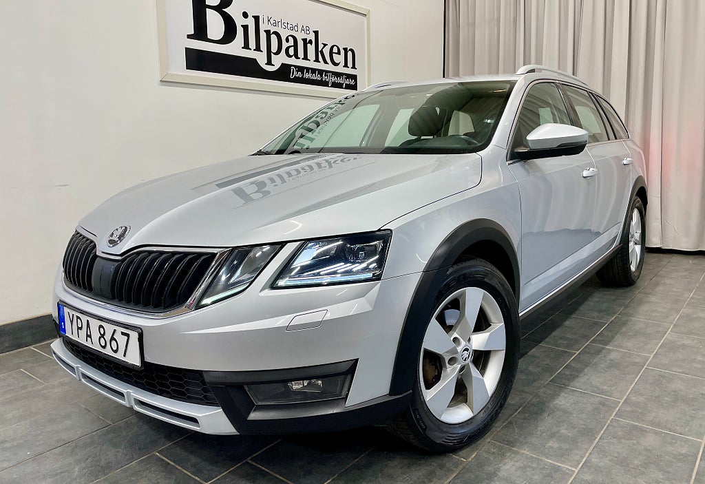 Skoda Octavia Scout 2.0 TDI 4x4 Eu6 150hk CARPLAY /EN ÄGARE