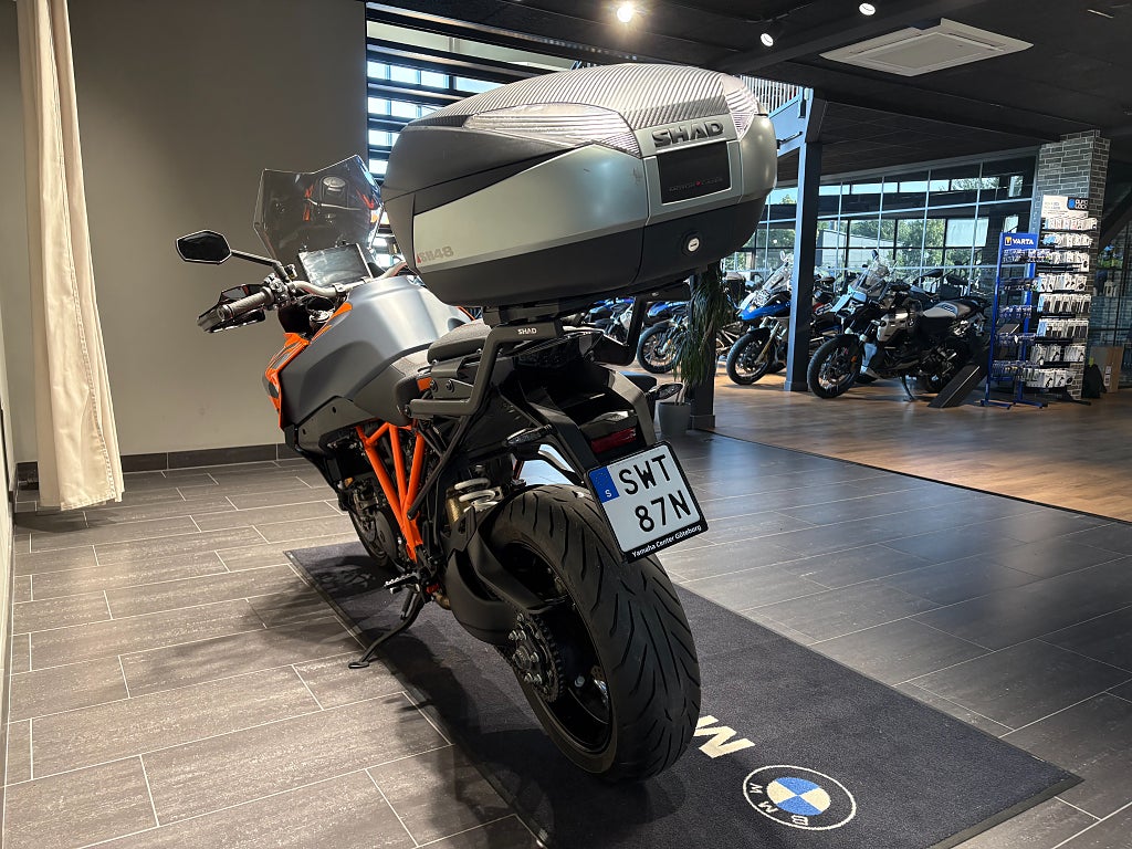 KTM 1290 Super Duke GT/Techpack/Akra/Toppbox