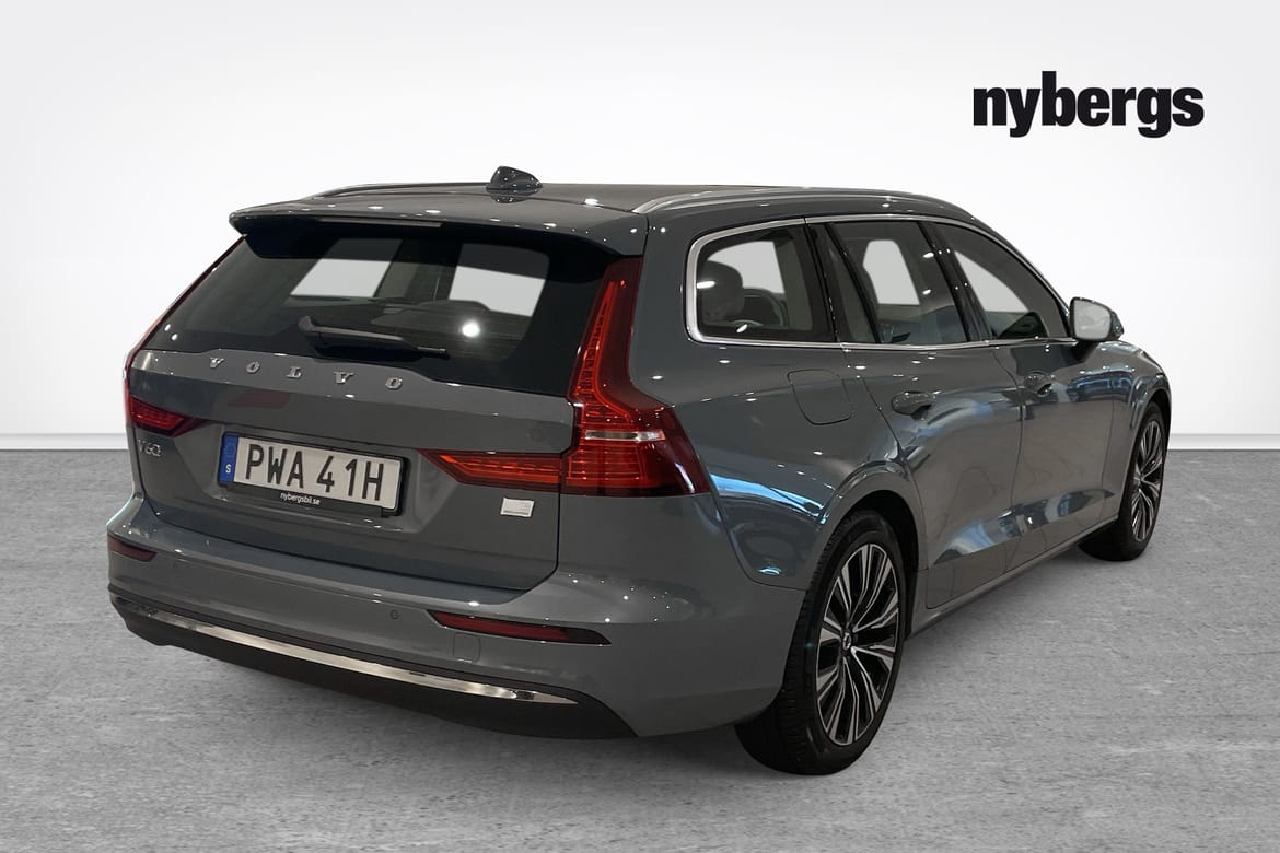 Volvo V60 Recharge T6 II Core Edition 2024, bild 4/46