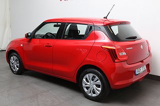 Halvkombi Suzuki Swift 4 av 27