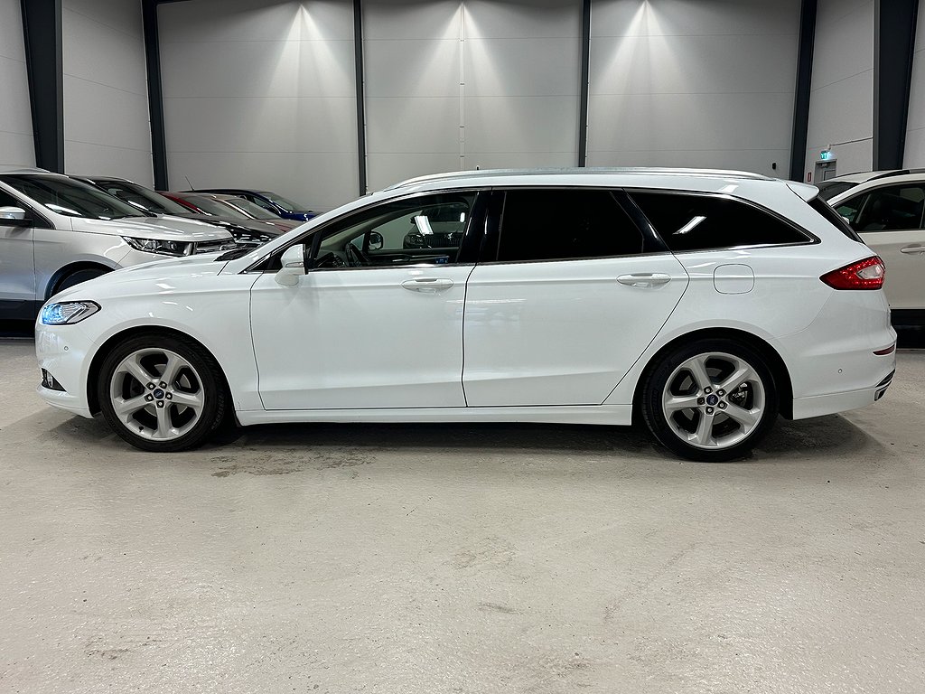 Ford Mondeo Kombi 2.0 TDCi AWD TITANIUM PANO DRAG GPS DVÄRM