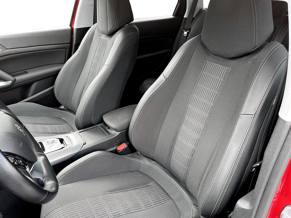 Bild på Peugeot 308 sw Allure 1.2 PT 130hk Aut B-KAMERA CARPLAY DRAG