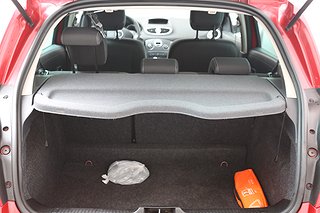 Halvkombi Renault Clio 9 av 19