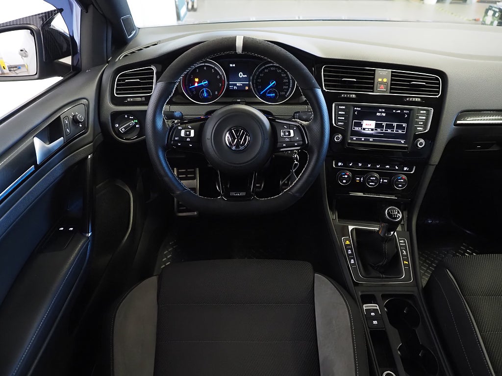 Volkswagen Golf 3-dörrars R 2.0 TSI 300hk 4Motion Manuell | Dynaudio | 2016