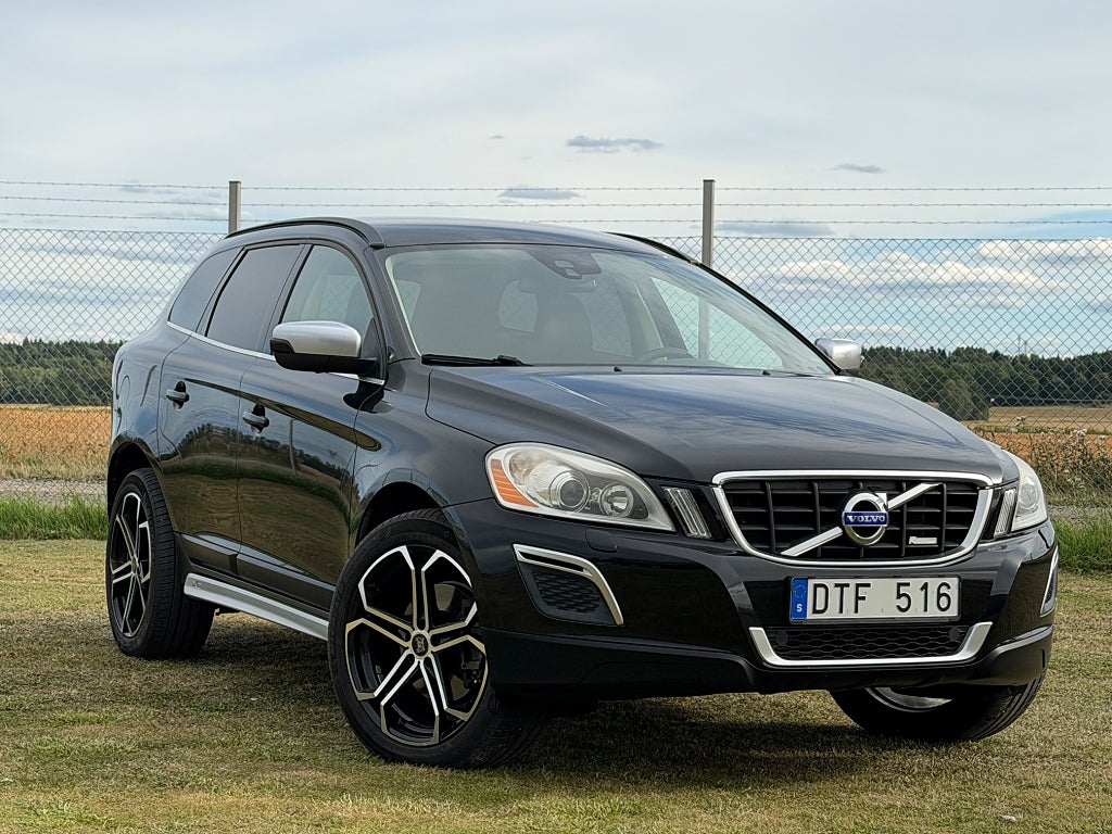 Volvo XC60 D5 AWD Geartronic R-Design Euro 5